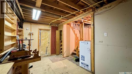 209 1St Street E, Dinsmore, SK - Indoor Photo Showing Basement