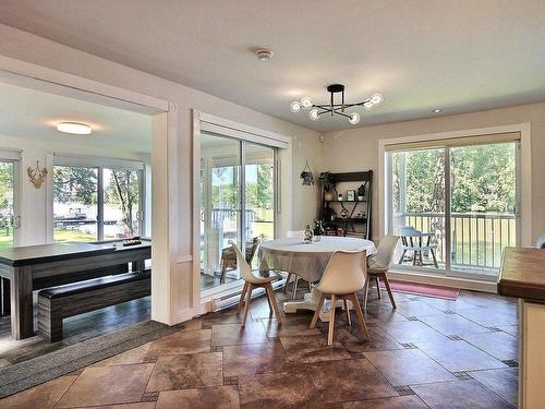 Dining room - 460 Tsse Robillard, Saint-André-D'Argenteuil, QC - Indoor Photo Showing Dining Room