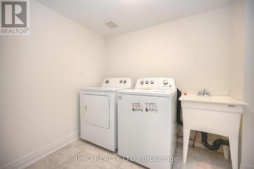 40 - 36-40 Main Street, Mississauga, ON - Indoor Photo Showing Laundry Room