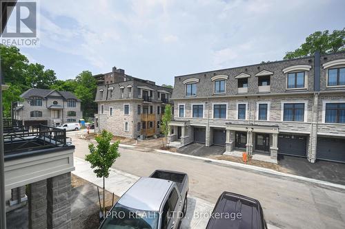 40 - 36-40 Main Street, Mississauga, ON - Outdoor With Facade