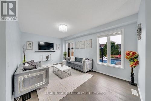 696 Fisher Street, Cobourg, ON - Indoor Photo Showing Living Room