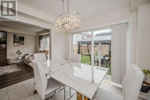 17 Smith Road, Thorold, ON - Indoor Photo Showing Dining Room