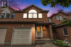 194 FORESTGLADE CRESCENT  Ottawa, ON K1G 6A7