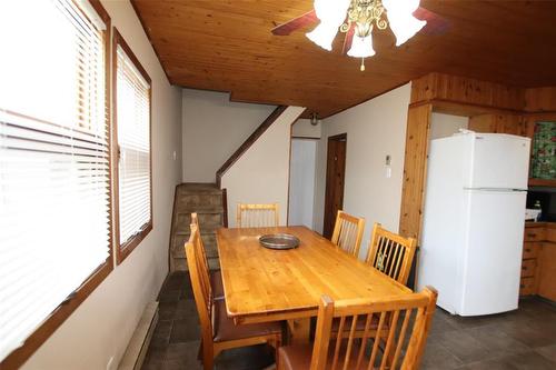 407 Patrick Avenue, The Pas, MB - Indoor Photo Showing Dining Room