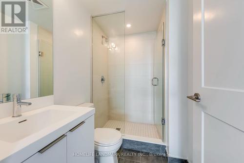 2411 - 8 Widmer Street, Toronto, ON - Indoor Photo Showing Bathroom