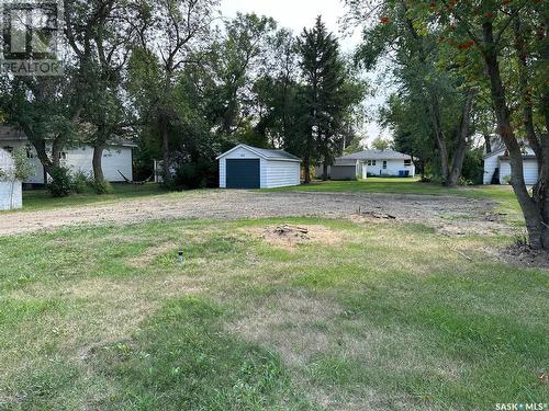 805 Peters Avenue, Oxbow, SK 