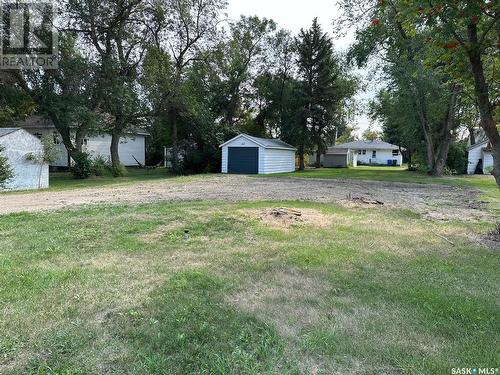 805 Peters Avenue, Oxbow, SK 