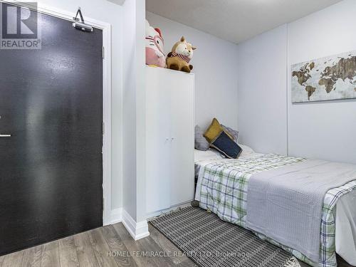 308 - 65 Yorkland Boulevard, Brampton, ON - Indoor Photo Showing Bedroom