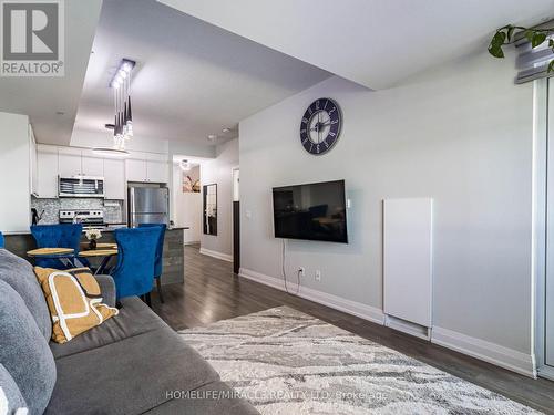 308 - 65 Yorkland Boulevard, Brampton, ON - Indoor Photo Showing Living Room