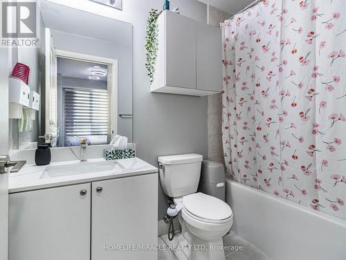 308 - 65 Yorkland Boulevard, Brampton, ON - Indoor Photo Showing Bathroom