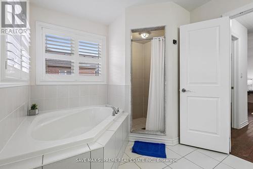 26 Clockwork Drive, Brampton, ON - Indoor Photo Showing Bathroom