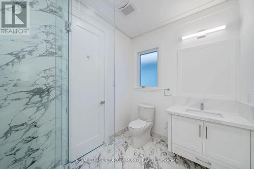 3B - 19 Antonio Court, Toronto (Humber Summit), ON - Indoor Photo Showing Bathroom