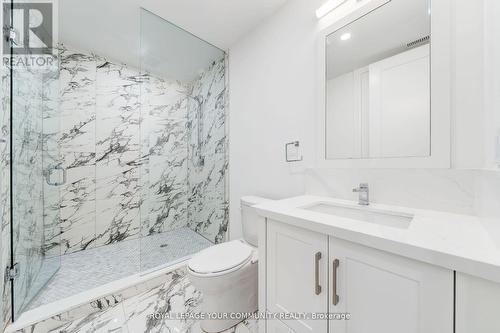 3B - 19 Antonio Court, Toronto (Humber Summit), ON - Indoor Photo Showing Bathroom