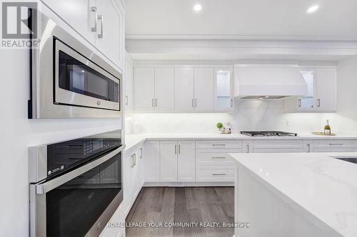 3B - 19 Antonio Court, Toronto (Humber Summit), ON - Indoor Photo Showing Kitchen With Upgraded Kitchen