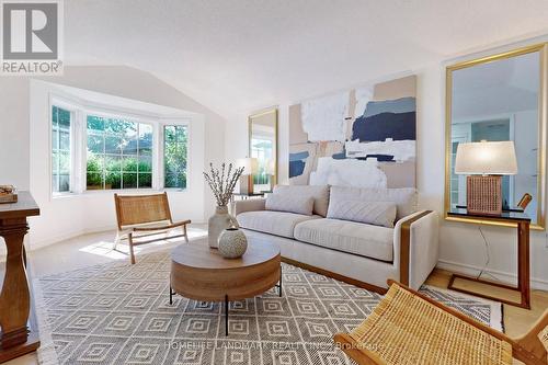 30 Ambler Bay, Barrie (Georgian Drive), ON - Indoor Photo Showing Living Room