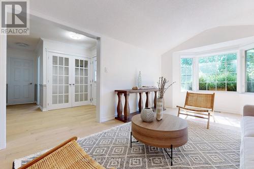 30 Ambler Bay, Barrie (Georgian Drive), ON - Indoor Photo Showing Living Room