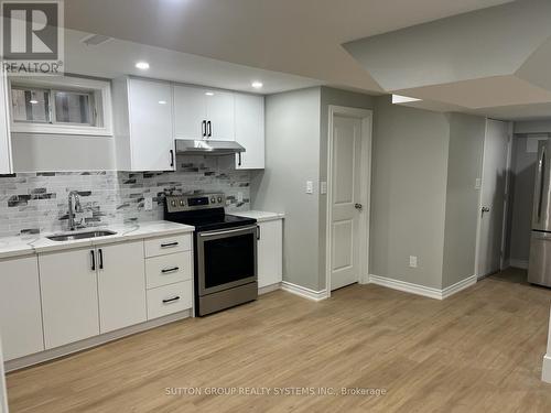 Lower - 244 Riel Drive, Mississauga, ON - Indoor Photo Showing Kitchen