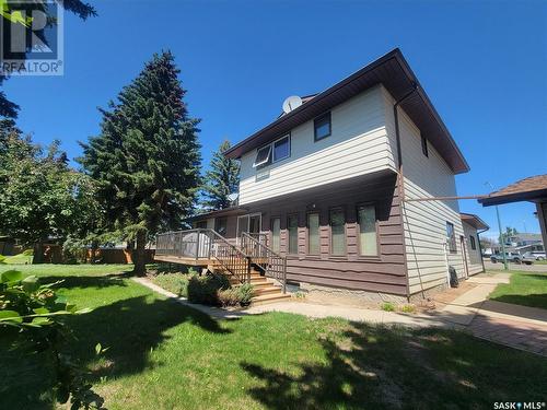 5002 Post Place, Macklin, SK - Outdoor