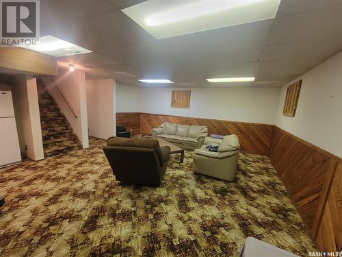 5002 Post Place, Macklin, SK - Indoor Photo Showing Basement