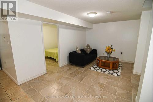 Bsmnt - 120 Thoroughbred Boulevard, Hamilton, ON - Indoor Photo Showing Other Room