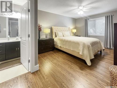 106 202 Lister Kaye Crescent, Swift Current, SK - Indoor Photo Showing Bedroom