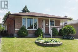 86 OVERLEA Crescent  Kitchener, ON N2M 5A9