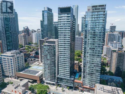 305 - 28 Wellesley Street E, Toronto (Church-Yonge Corridor), ON - Outdoor With Facade