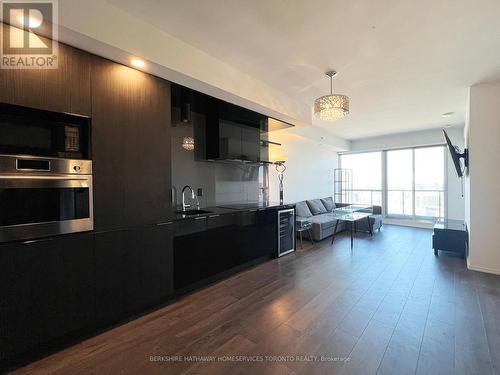 4717 - 70 Temperance Street, Toronto, ON - Indoor Photo Showing Kitchen