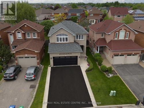 63 Country Stroll Crescent, Caledon, ON - Outdoor With Facade