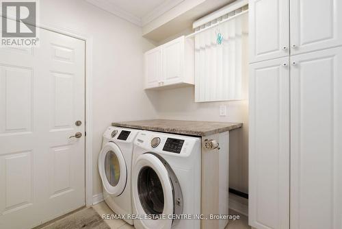 63 Country Stroll Crescent, Caledon, ON - Indoor Photo Showing Laundry Room