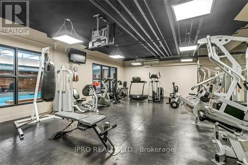 3201 - 150 Charlton Avenue E, Hamilton, ON - Indoor Photo Showing Gym Room