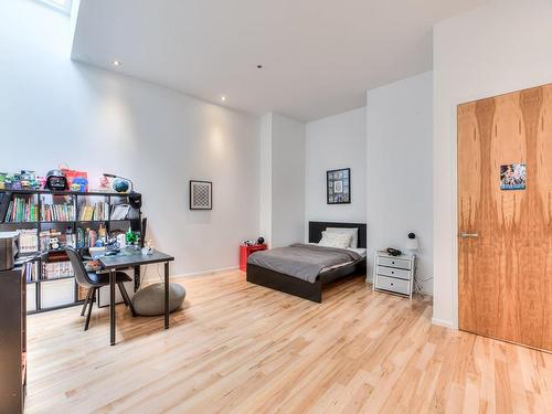 Chambre Ã Â coucher - 309-64 Rue St-Paul O., Montréal (Ville-Marie), QC - Indoor Photo Showing Bedroom