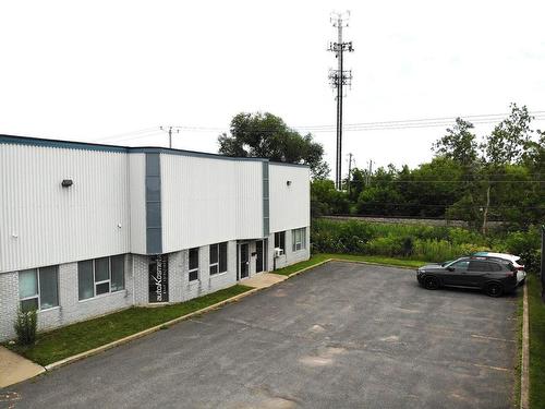 Frontage - 3697 Rue Isabelle, Brossard, QC - Outdoor