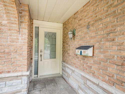 181 Hazelwood Dr, Whitby, ON -  With Exterior