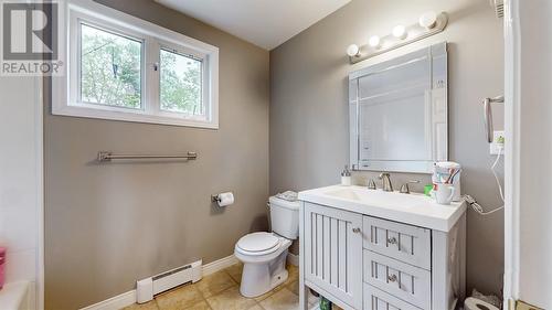 12 Burin Street, St. John'S, NL - Indoor Photo Showing Bathroom