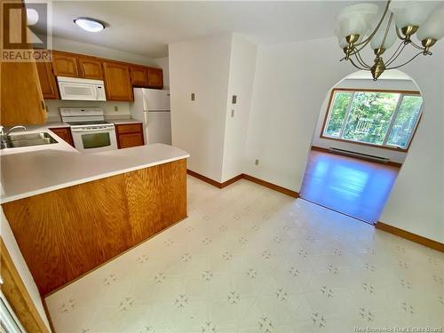 2 Elandon Street, Grand Bay-Westfield, NB - Indoor Photo Showing Kitchen