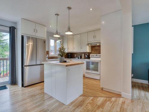 Kitchen - 294 Rue Bellevue, Saint-Donat, QC - Indoor Photo Showing Kitchen