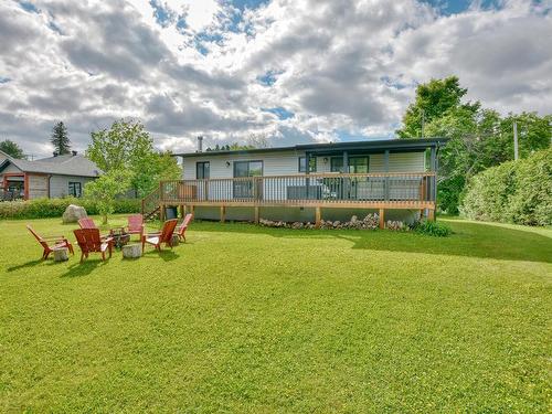 Back facade - 294 Rue Bellevue, Saint-Donat, QC - Outdoor With Deck Patio Veranda