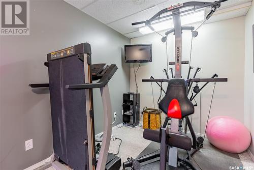 231 Hogg Way, Saskatoon, SK - Indoor Photo Showing Gym Room