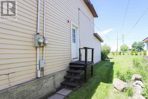 60 Adelaide St, Sault Ste. Marie, ON - Outdoor With Exterior