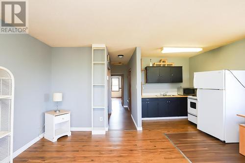 60 Adelaide St, Sault Ste. Marie, ON - Indoor Photo Showing Kitchen With Double Sink