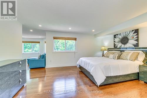 1359 Saddler Circle, Oakville, ON - Indoor Photo Showing Bedroom