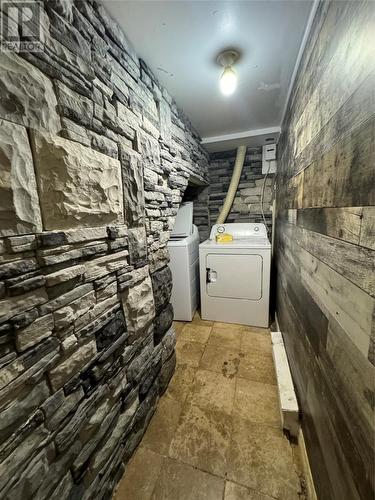 192 University Avenue, St. John’S, NL - Indoor Photo Showing Laundry Room