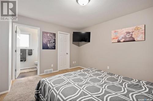 419 Buckwold Cove, Saskatoon, SK - Indoor Photo Showing Bedroom