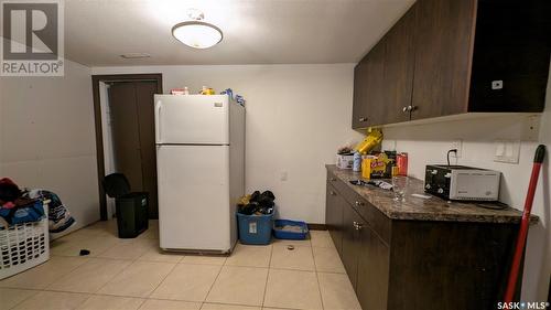 214 Central Avenue, Saskatoon, SK - Indoor Photo Showing Kitchen