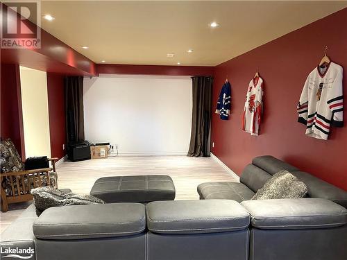 109 George Street, Victoria Harbour, ON - Indoor Photo Showing Living Room