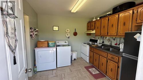 182 Front Road, Port Au Port West, NL - Indoor Photo Showing Laundry Room