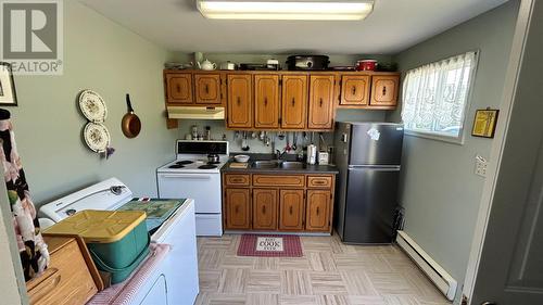 182 Front Road, Port Au Port West, NL - Indoor Photo Showing Kitchen