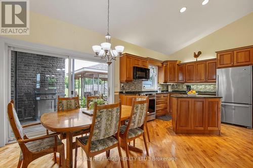 14 Community Centre Road, Kawartha Lakes, ON - Indoor Photo Showing Dining Room