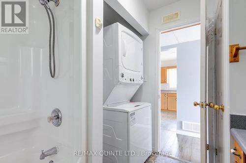 92 Campbell Street, Quinte West, ON - Indoor Photo Showing Laundry Room